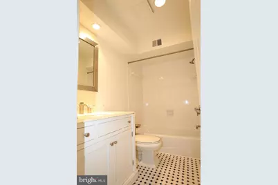 1089 Paper Mill Court NW #1089, Washington, DC 20007 - Photo 13
