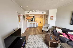 777 7th St NW, Washington, DC 20001 - Photo 5