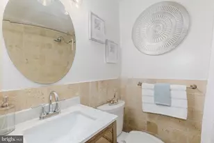 28 17th St SE, Washington, DC 20003 - Photo 11