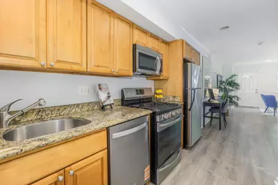 28 17th Street SE, Washington, DC 20003 - Photo 7