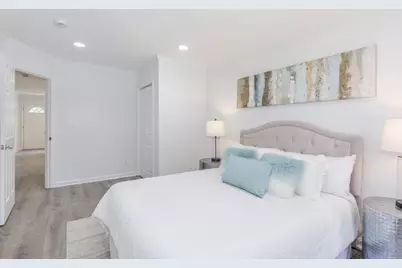 28 17th Street SE, Washington, DC 20003 - Photo 9