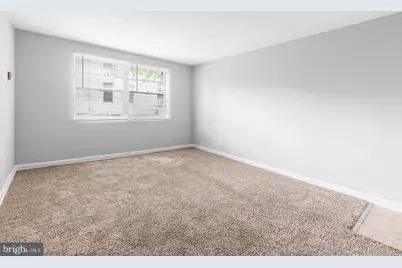 206 Trenton Place SE #103, Washington, DC 20032 - Photo 3