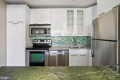 1325 18th Street NW #1002, Washington, DC 20036 - Photo 19