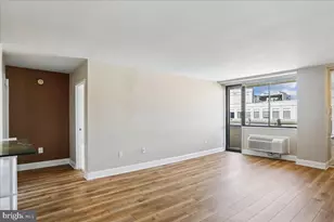 1325 18th St NW, Washington, DC 20036 - Photo 17