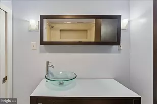 1325 18th St NW, Washington, DC 20036 - Photo 27