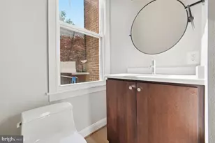 706 12th St NE, Washington, DC 20002 - Photo 15