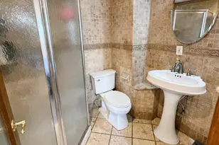 719 Farragut Pl NE, Washington, DC 20017 - Photo 17