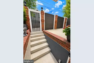 719 Farragut Place NE, Washington, DC 20017 - Photo 23
