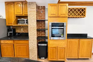 719 Farragut Pl NE, Washington, DC 20017 - Photo 9