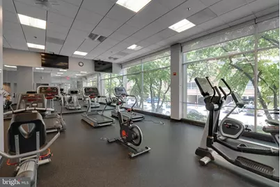 800 4th Street SW #N325, Washington, DC 20024 - Photo 15