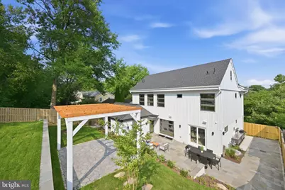7049 Western Avenue NW, Washington, DC 20015 - Photo 45