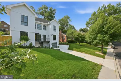7049 Western Avenue NW, Washington, DC 20015 - Photo 51