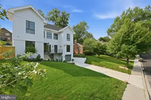 7049 Western Ave NW, Washington, DC 20015 - Photo 51