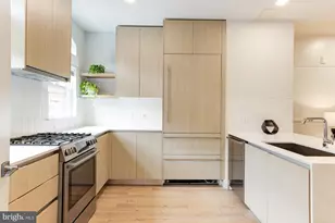 1309 E St SE, Washington, DC 20003 - Photo 3