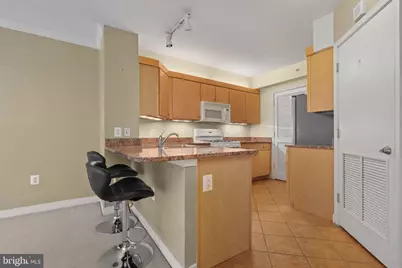 616 E Street NW #1005, Washington, DC 20004 - Photo 11
