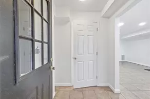 1813 8th St NW, Washington, DC 20001 - Photo 7