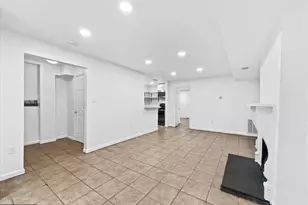 1813 8th St NW, Washington, DC 20001 - Photo 11