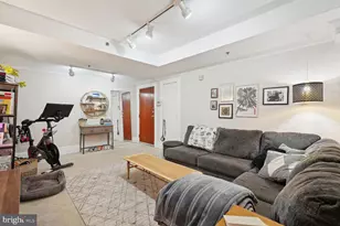 1736 18th St NW, Washington, DC 20009 - Photo 5