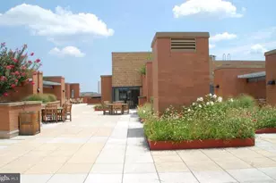 631 D Street NW, Washington, DC 20004 - Photo 35
