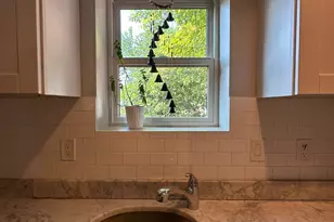 1914 D St NE, Washington, DC 20002 - Photo 5