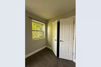 1914 D Street NE, Washington, DC 20002 - Photo 15