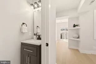 724 Rock Creek Church Rd NW, Washington, DC 20010 - Photo 17