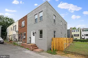 1658 F St NE, Washington, DC 20002 - Photo 23