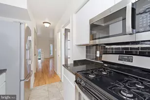 737 3rd St NE, Washington, DC 20002 - Photo 7