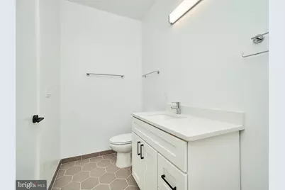 1016 17th Place NE #203, Washington, DC 20002 - Photo 21
