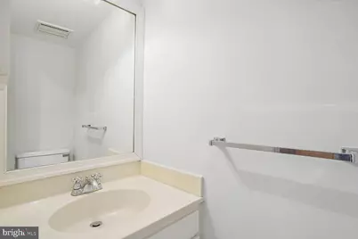 4375 Embassy Park Drive NW, Washington, DC 20016 - Photo 11