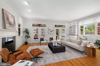 4561 Macarthur Boulevard NW, Washington, DC 20007 - Photo 1