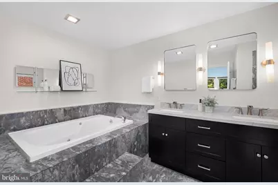 4561 Macarthur Boulevard NW, Washington, DC 20007 - Photo 17