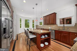 4561 MacArthur Blvd NW, Washington, DC 20007 - Photo 11