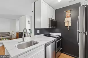 1495 Newton St NW, Washington, DC 20010 - Photo 9