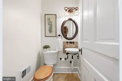 1813 Riggs Place NW, Washington, DC 20009 - Photo 19