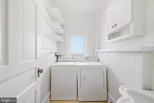 1813 Riggs Pl NW, Washington, DC 20009 - Photo 33