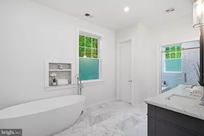 4720 Ellicott Street NW, Washington, DC 20016 - Photo 29