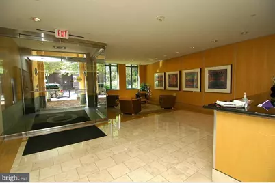 1117 10th Street NW #1107, Washington, DC 20001 - Photo 3