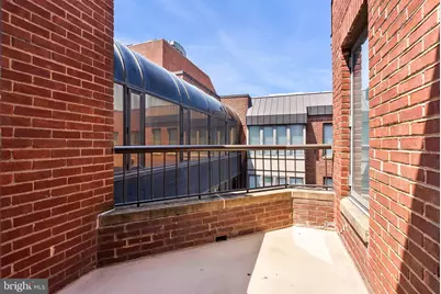 1080 Wisconsin Avenue NW #3019, Washington, DC 20007 - Photo 5