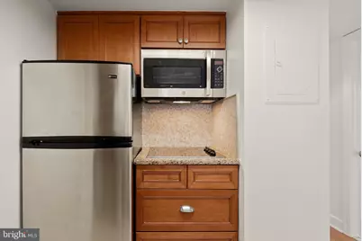 1080 Wisconsin Avenue NW #3019, Washington, DC 20007 - Photo 11
