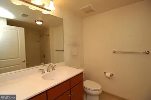 1117 10th St NW, Washington, DC 20001 - Photo 11