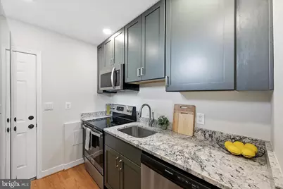 633 18th Street NE, Washington, DC 20002 - Photo 5