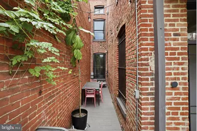 210 8th Street SE, Washington, DC 20003 - Photo 39