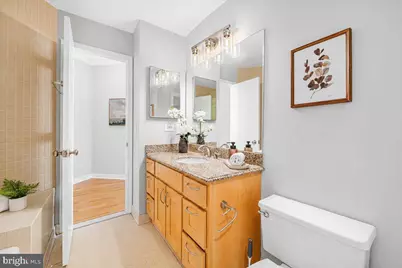 955 26th Street NW #409, Washington, DC 20037 - Photo 17