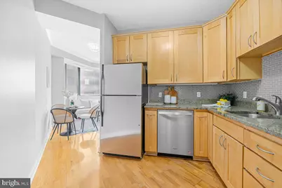 955 26th Street NW #409, Washington, DC 20037 - Photo 9