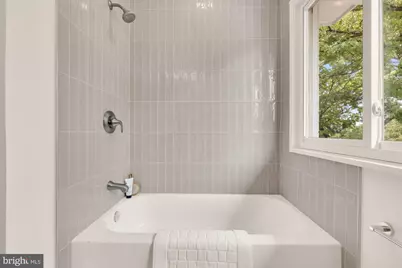 319 I Street SW #200, Washington, DC 20024 - Photo 25