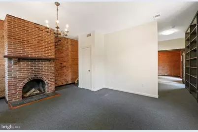 601 E Street SE, Washington, DC 20003 - Photo 5