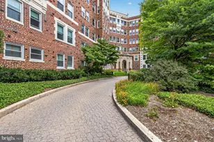 4707 Connecticut Ave NW, Washington, DC 20008 - Photo 3