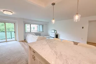 4201 Cathedral Ave NW, Washington, DC 20016 - Photo 7