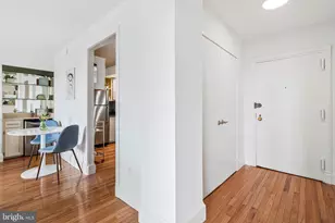 1325 18th St NW, Washington, DC 20036 - Photo 11